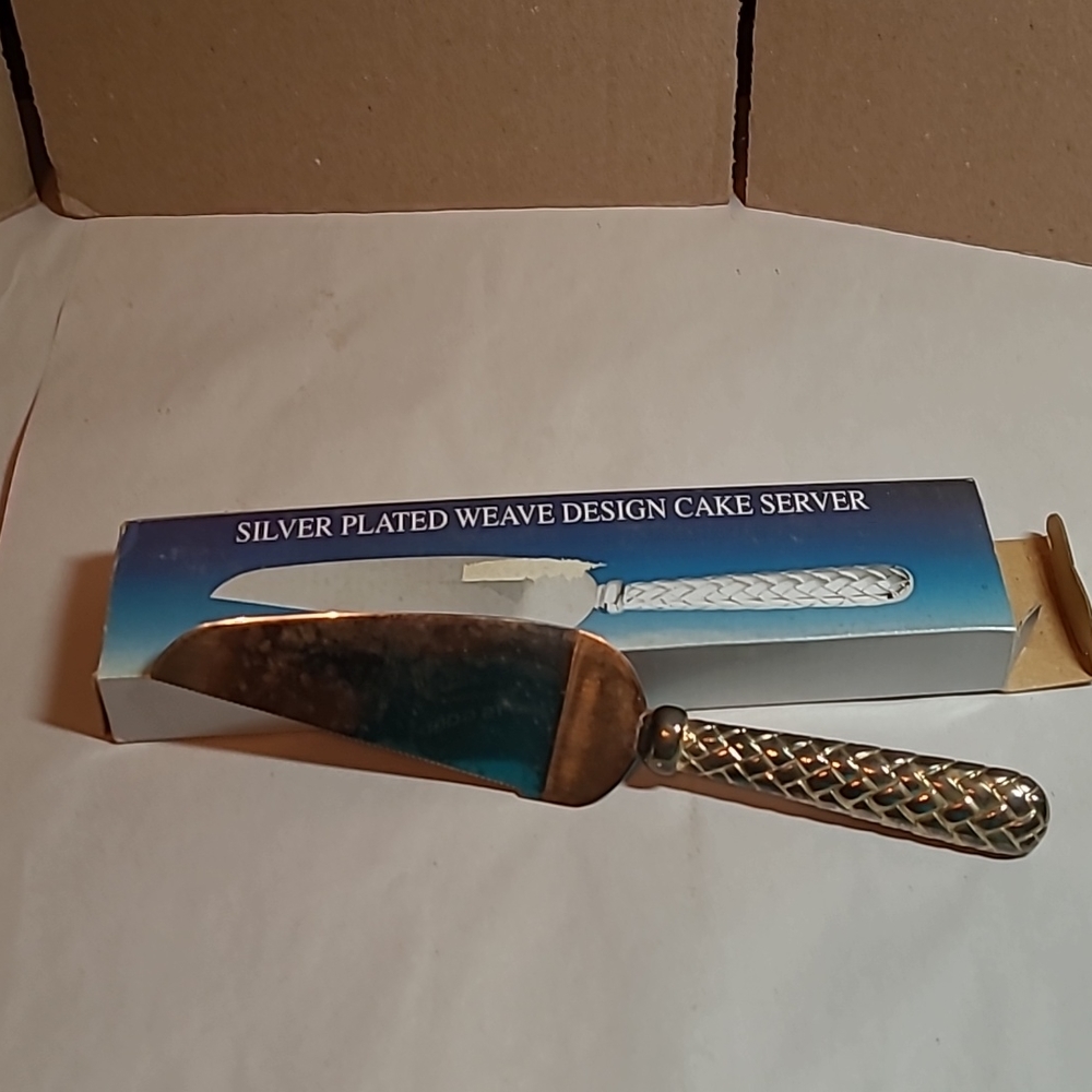 Godinger Silver Plated Weave Design Cake Server